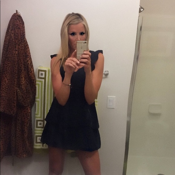 Meet your Posher, Alison - Picture 4 of 4